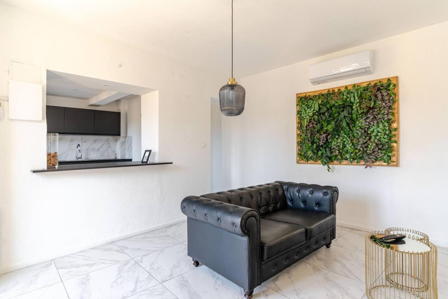 La Suite - Loft Spa Tavernes 외부 사진